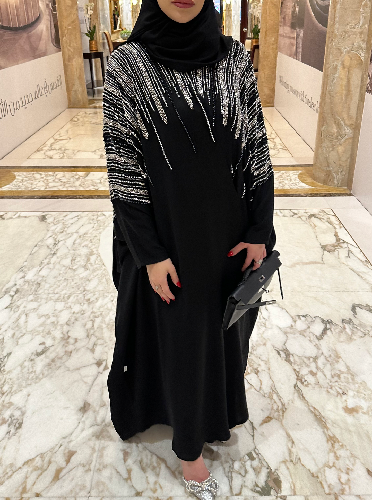 Abaya Code: M06