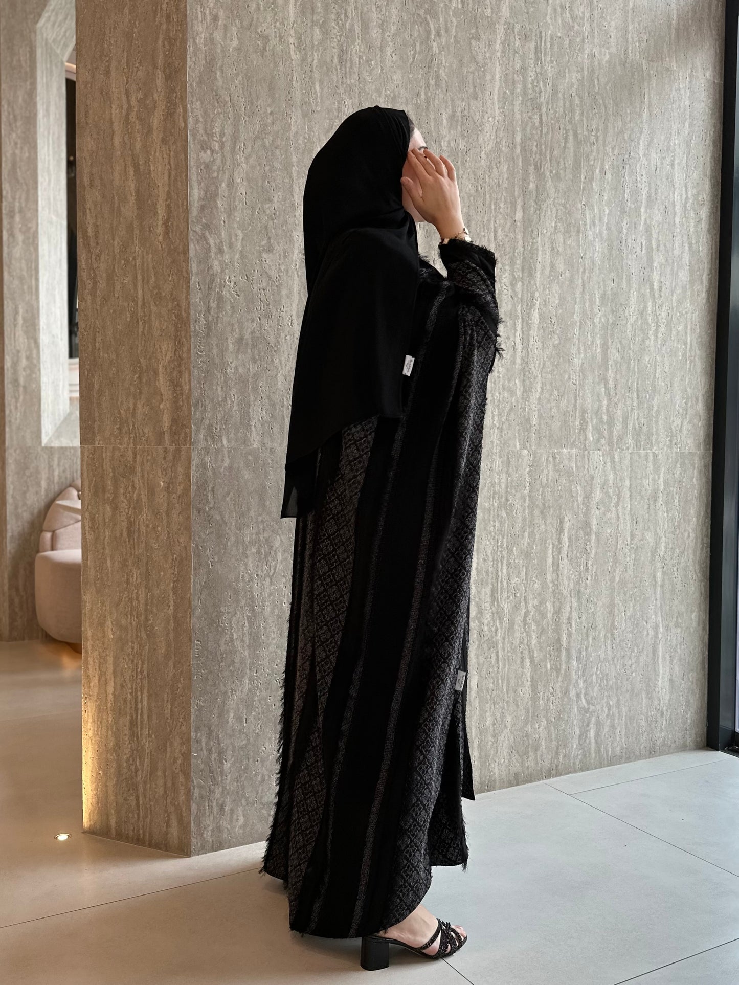 Abaya Code B14