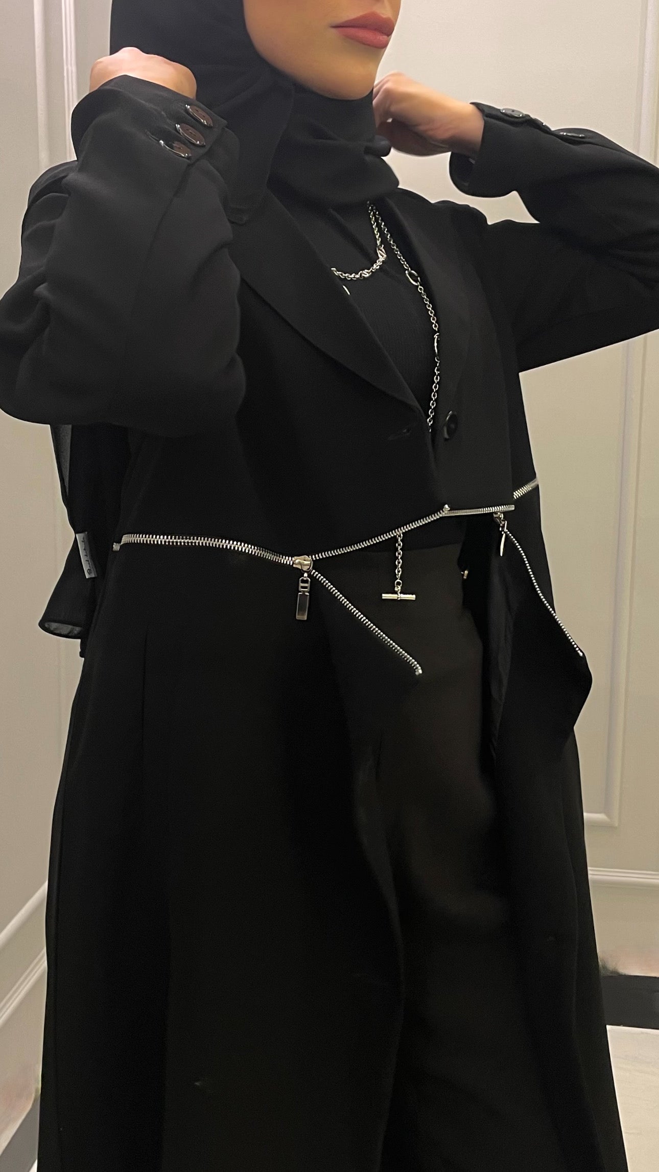 Code B17 Zipper Blazer Abaya