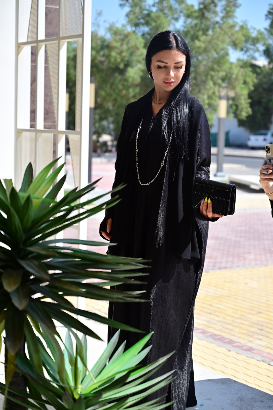 C09 Black shiny
