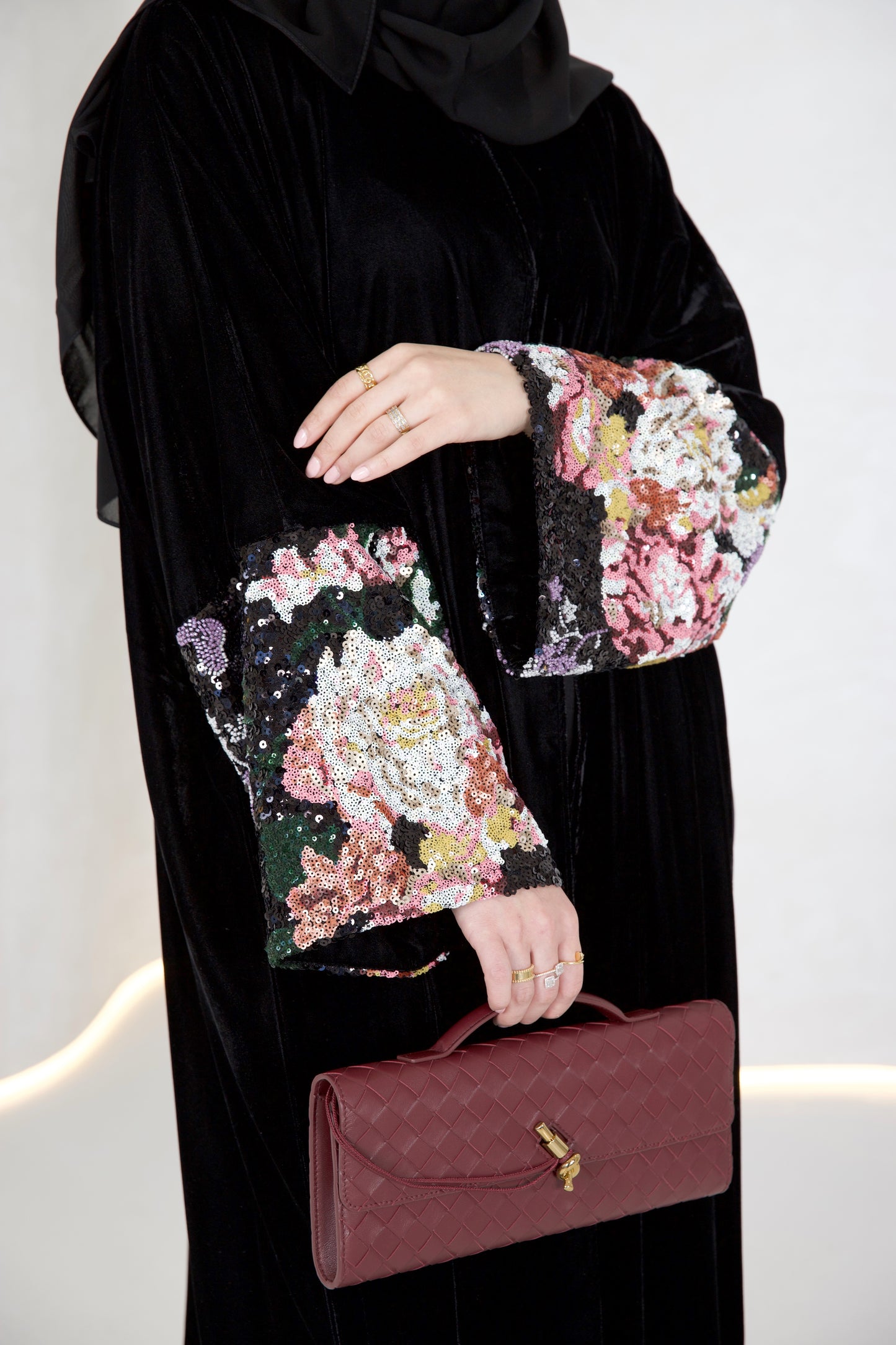 M01 Flowery مخمل او كريب optional