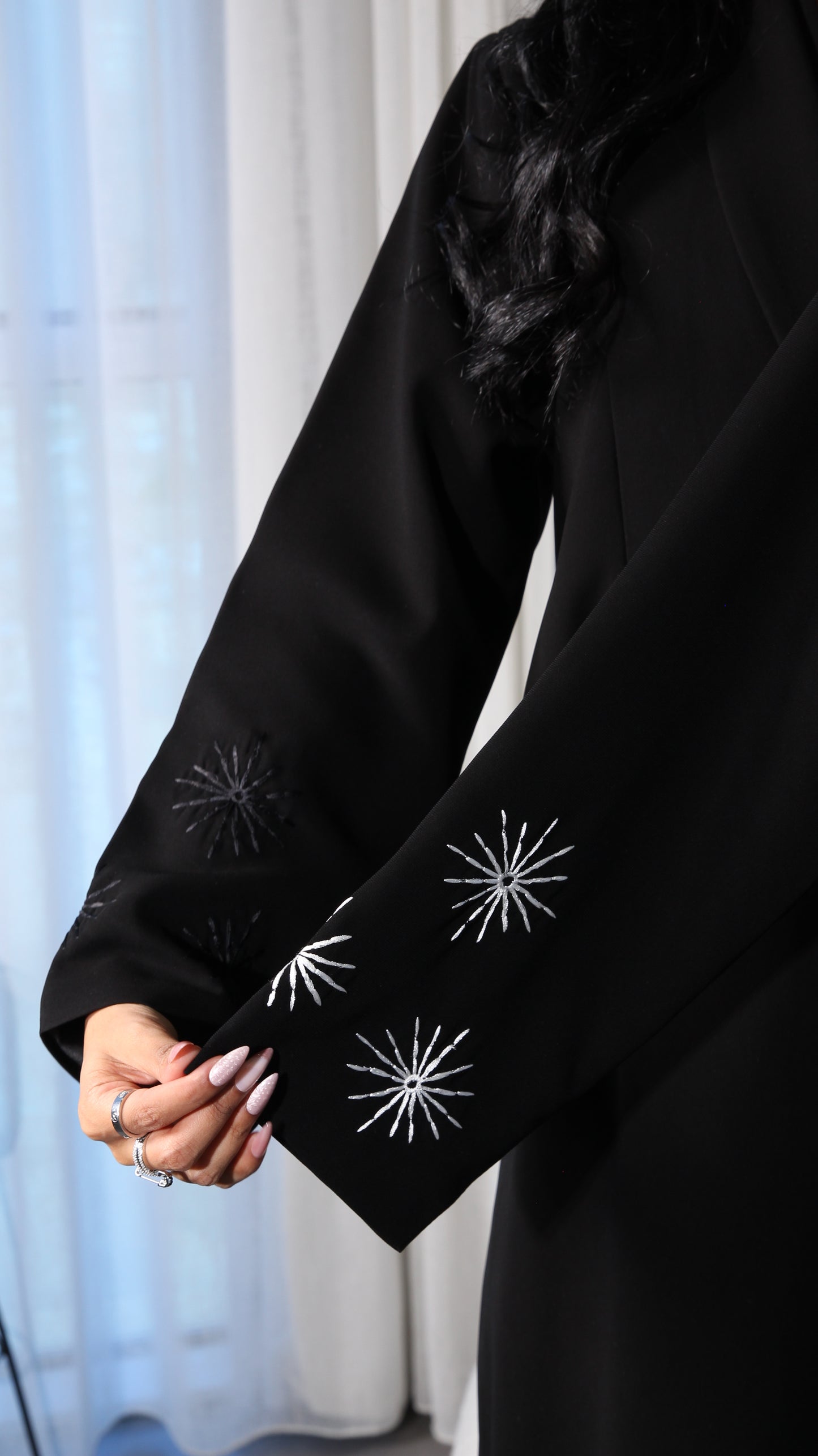 Sparkles Abaya