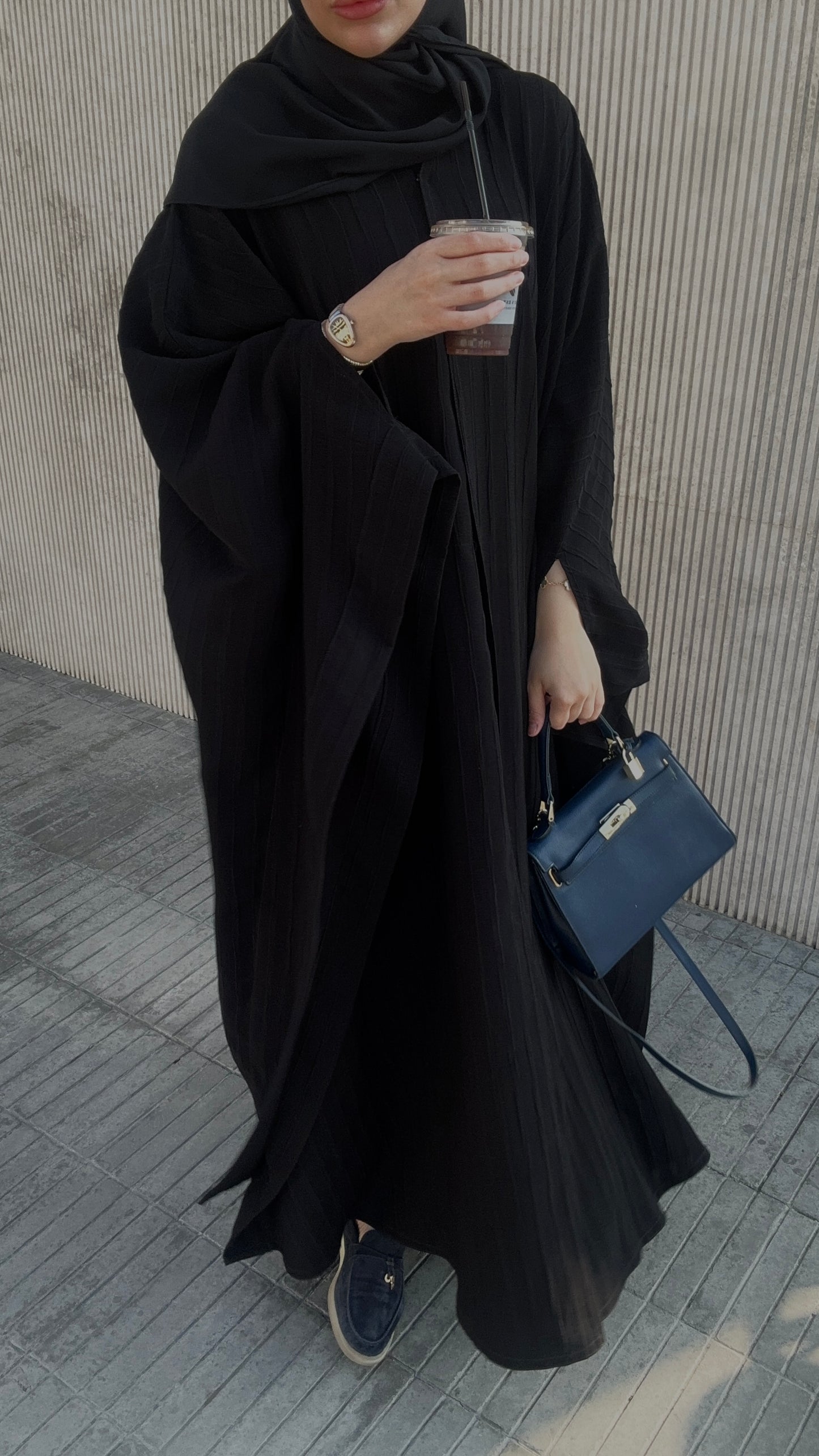 Abaya code B11